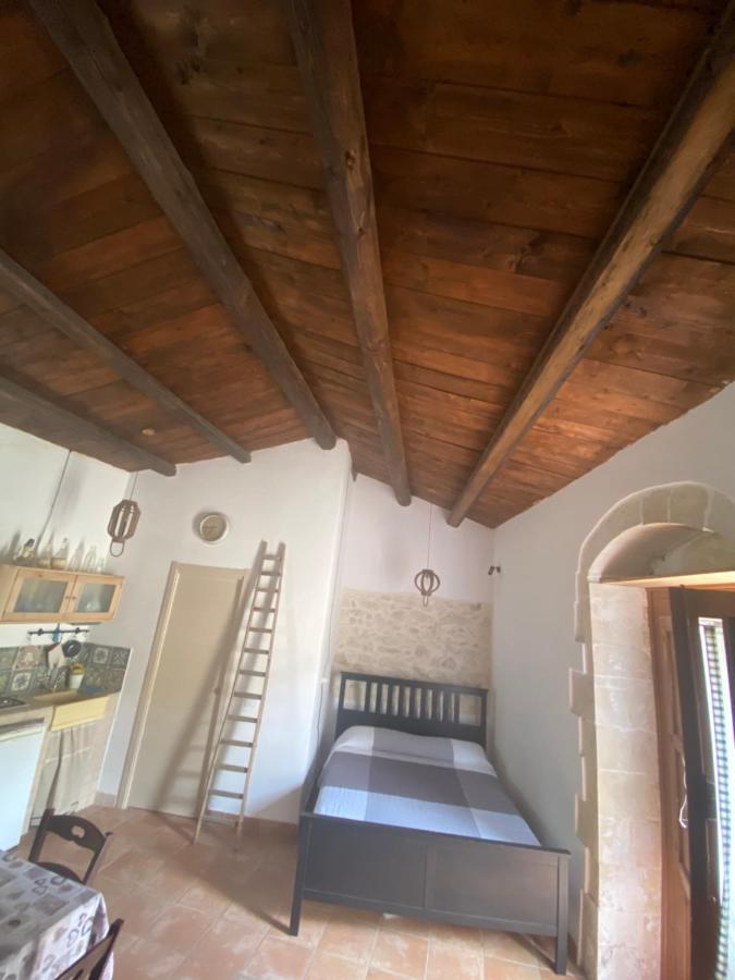 パラッツォーロ・アクレイデ Casa Martinaヴィラ エクステリア 写真