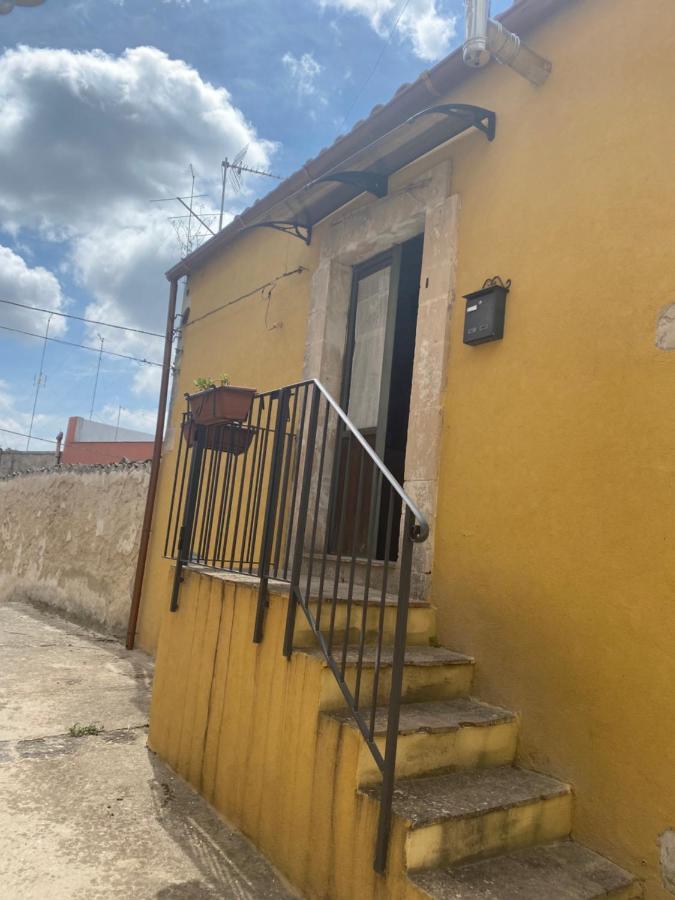 パラッツォーロ・アクレイデ Casa Martinaヴィラ エクステリア 写真
