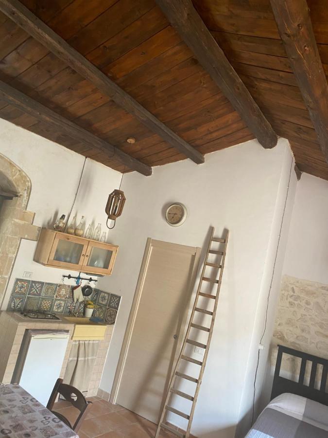 パラッツォーロ・アクレイデ Casa Martinaヴィラ エクステリア 写真