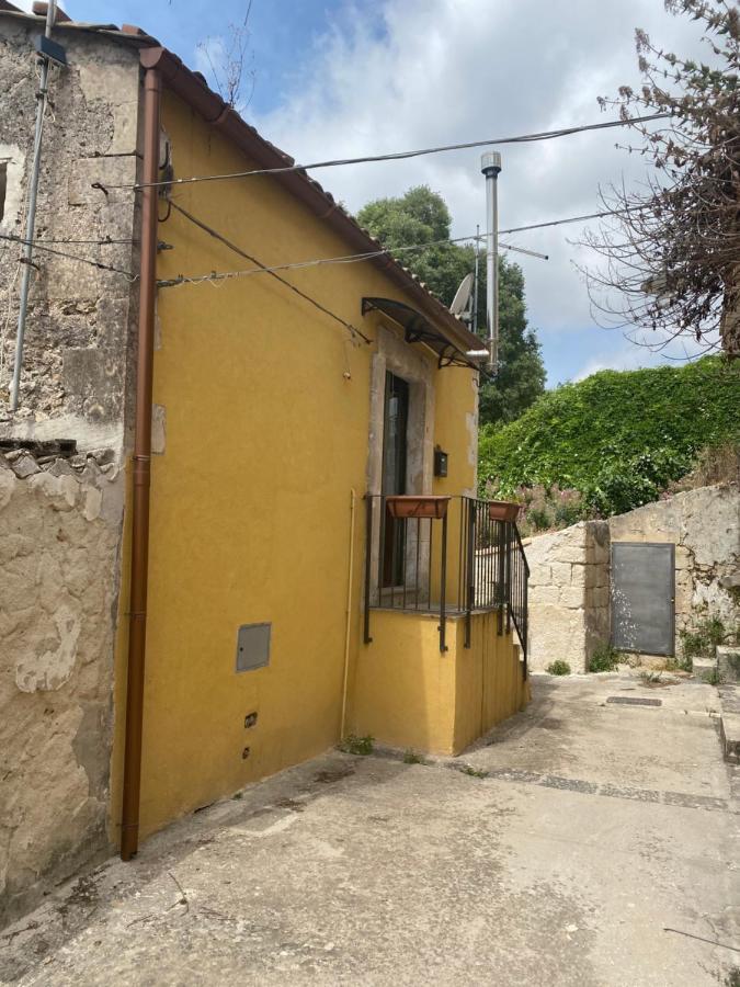 パラッツォーロ・アクレイデ Casa Martinaヴィラ エクステリア 写真